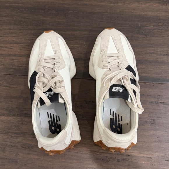 Womens New Balance 327 Athletic Shoe - Moonbeam / Black - Picture 4 of 12